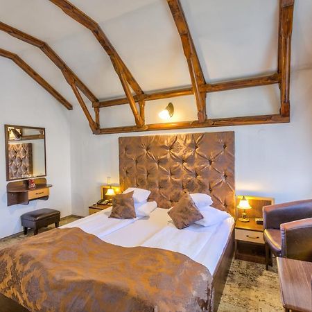 Pensiunea Ambient Brasov Bagian luar foto