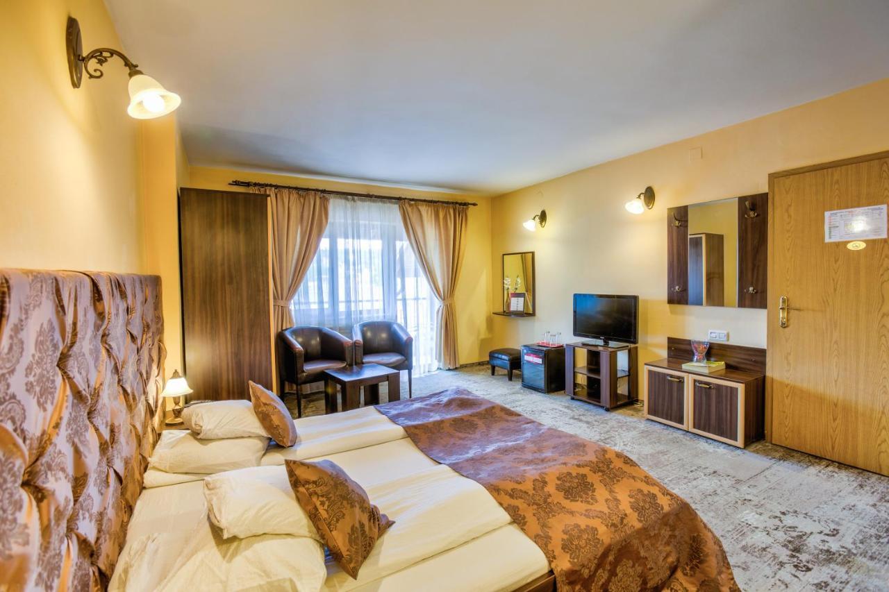 Pensiunea Ambient Brasov Bagian luar foto